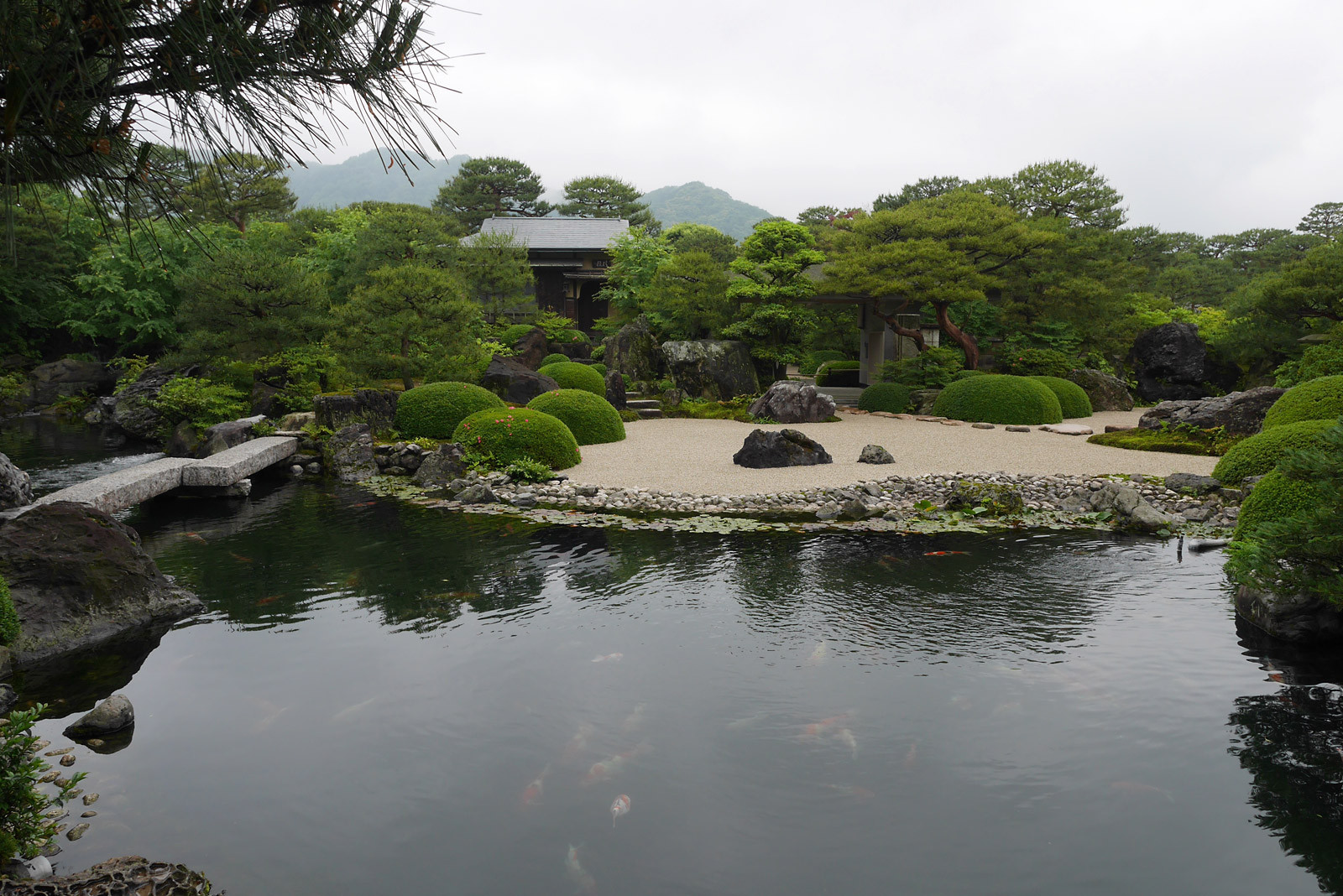 日本庭園と呼べない足立美術館